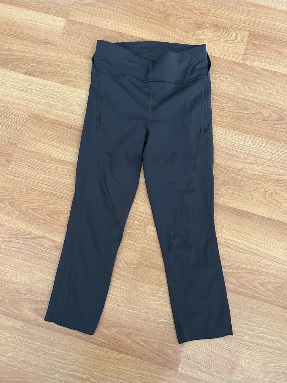 lululemon athletica Black Cropped Performance Leggings